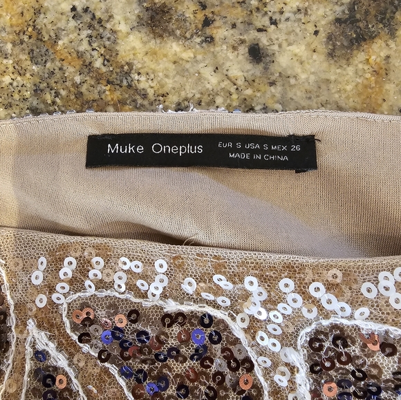 NEW DRESS - Picture 7 of 7